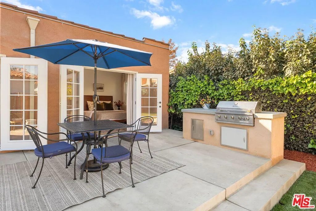 4045 Brunswick Avenue, Los Angeles, California 90039 home-pic-22